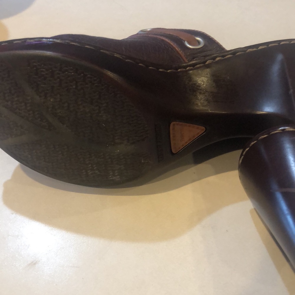 Born Clogs Size 8 - image 6